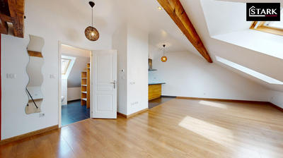 Appartement - 100 m² - 4 pièces