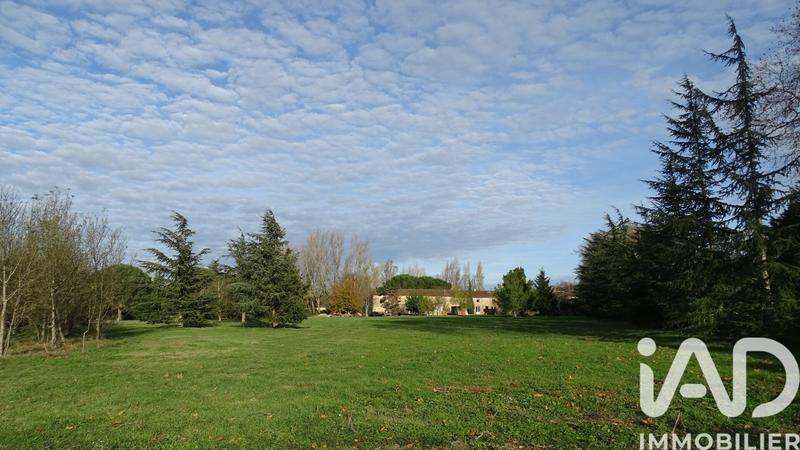 Maison - 500 m² - 18 pièces