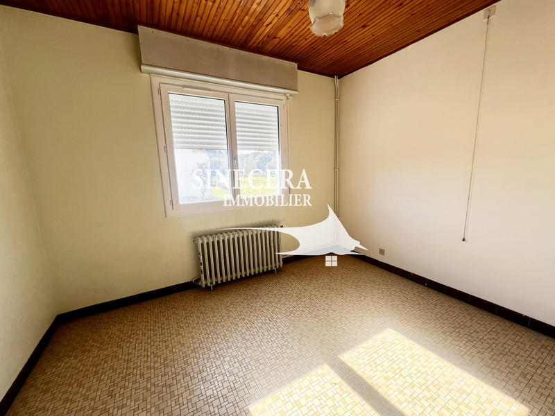 Maison - 190 m² - 9 pièces