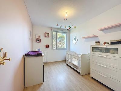 Appartement - 82 m² - 4 pièces