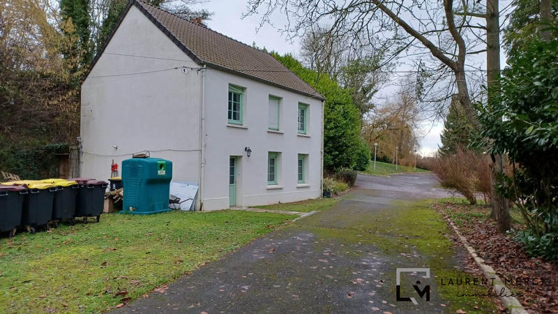 Fonds de commerce - 1 790 m²