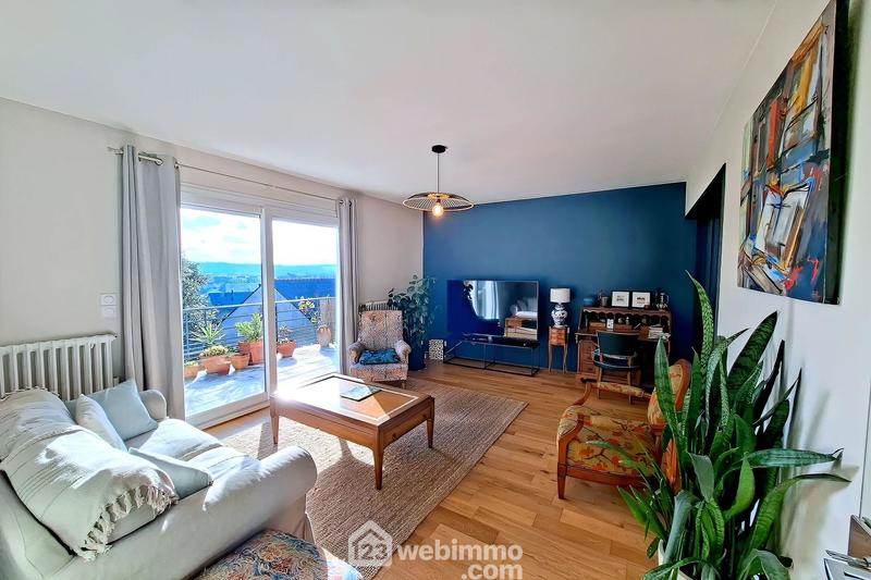 Maison - 154 m² - 8 pièces