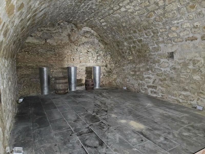 Maison - 278 m² - 11 pièces