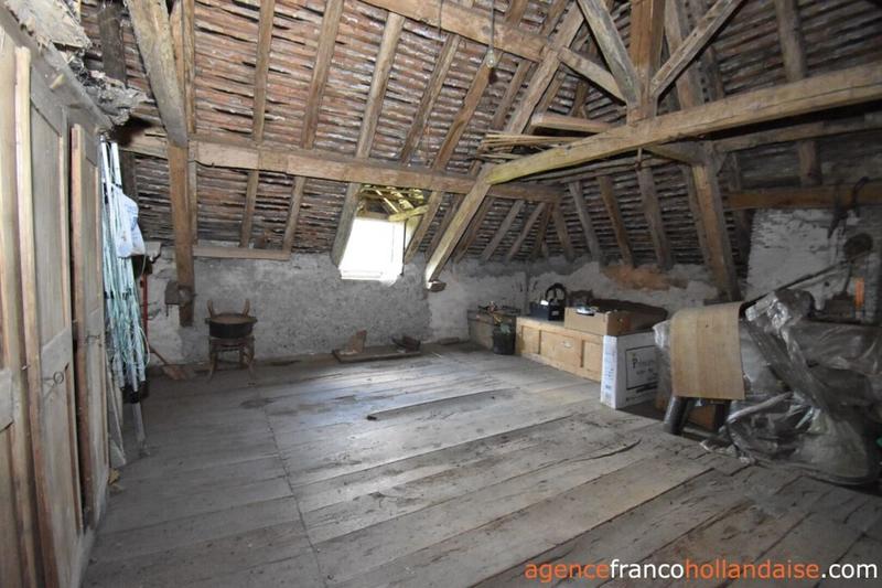 Chaumière - 75 m² - 4 pièces