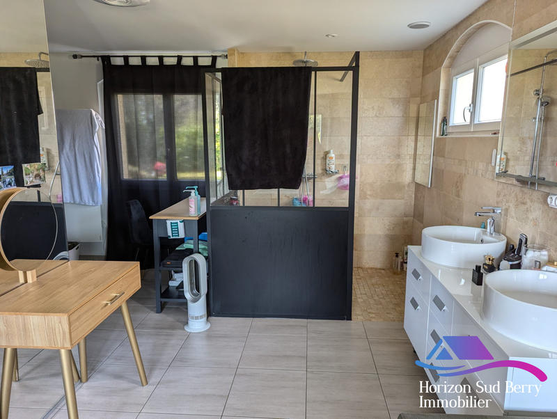 Maison - 160 m² - 6 pièces