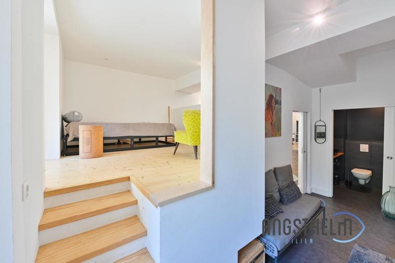 Loft - 91 m² - 4 pièces