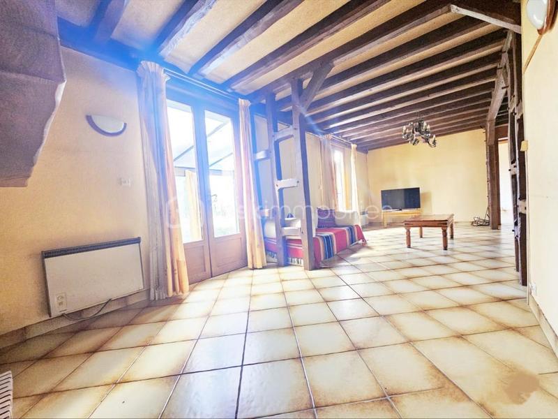 Maison traditionnelle - 95 m² - 4 pièces