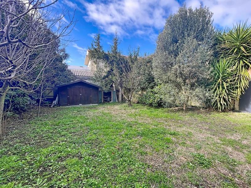 Terrain constructible - 280 m²