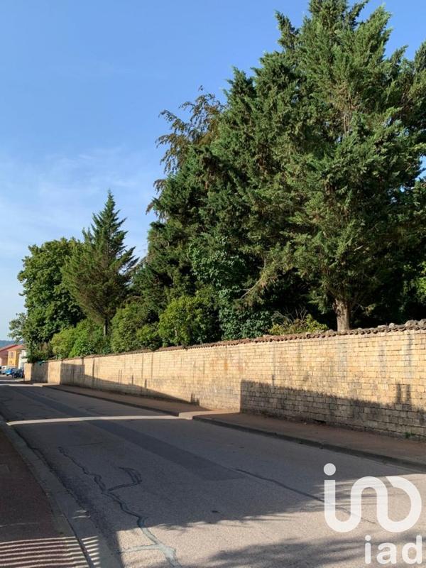 Maison - 300 m² - 6 pièces