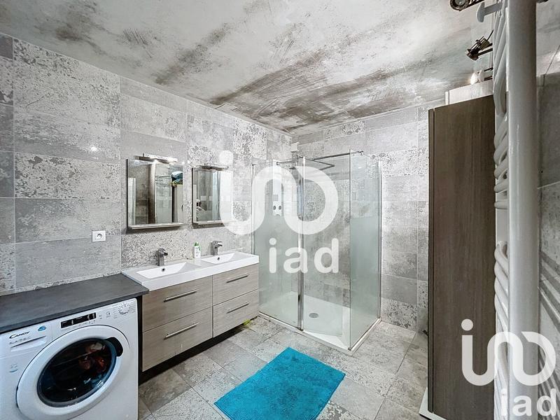 Maison - 175 m² - 7 pièces