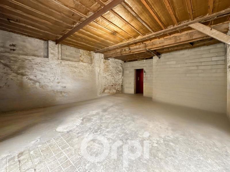 Immeuble - 97 m² - 5 pièces