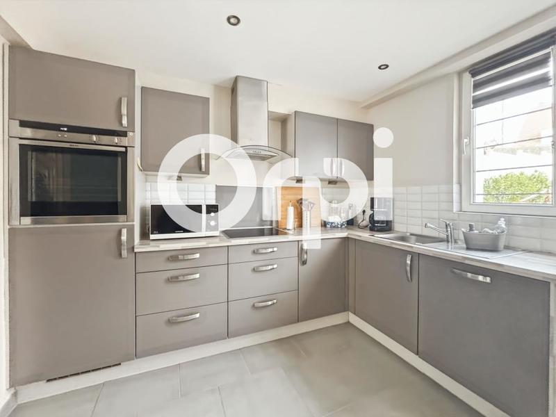 Maison - 83 m² - 4 pièces