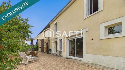 Maison - 121 m² - 5 pièces