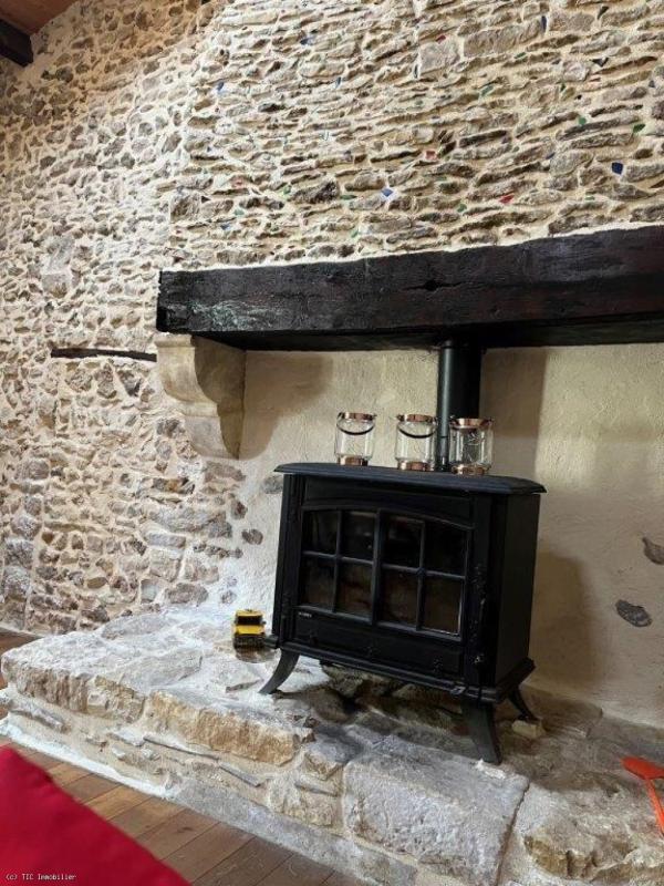 Maison en pierre - 130 m² - 5 pièces