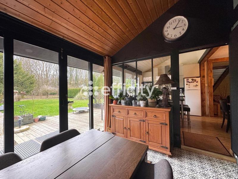 Bureau - 270 m² - 9 pièces