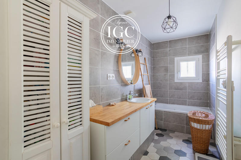 Maison - 117 m² - 4 pièces