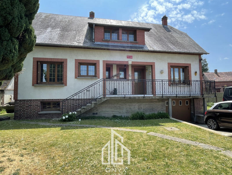 Maison - 182 m² - 8 pièces