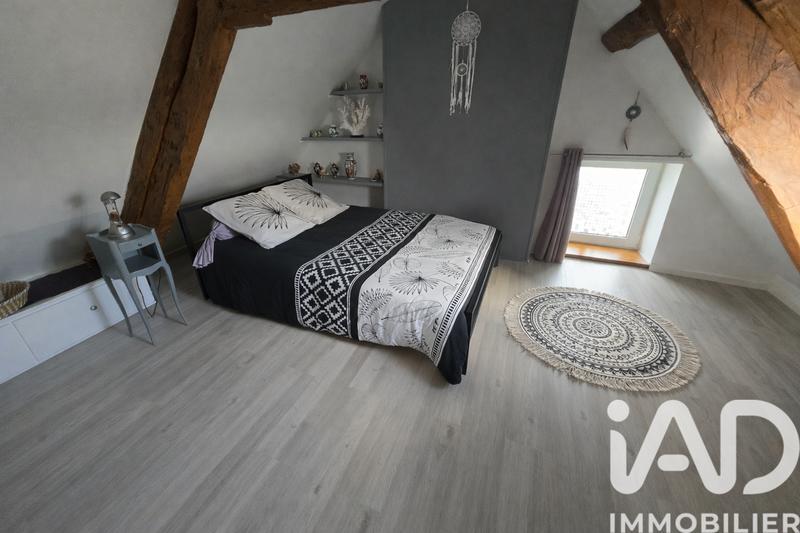 Maison - 254 m² - 11 pièces