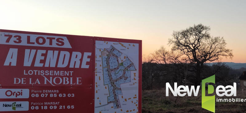 Terrain de lotissements - 370 m²