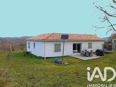 Maison - 100 m² - 4 pièces