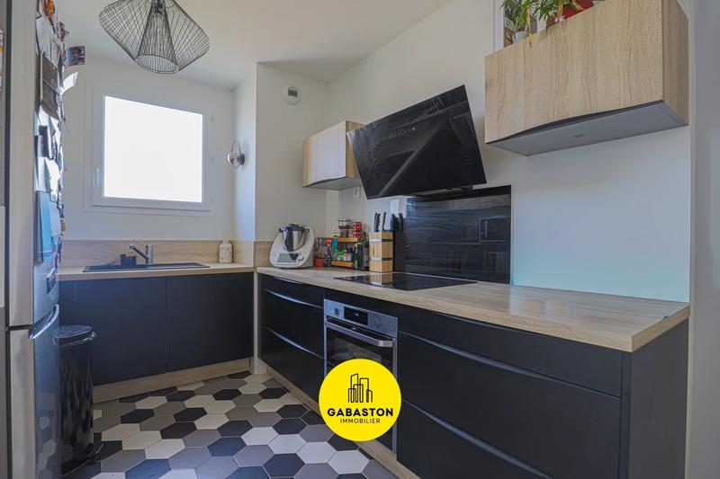 Appartement - 70 m² - 3 pièces