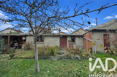 Maison - 95 m² - 5 pièces