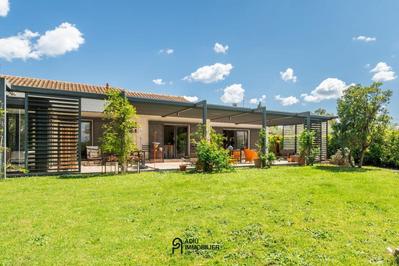 Villa - 185 m² - 6 pièces