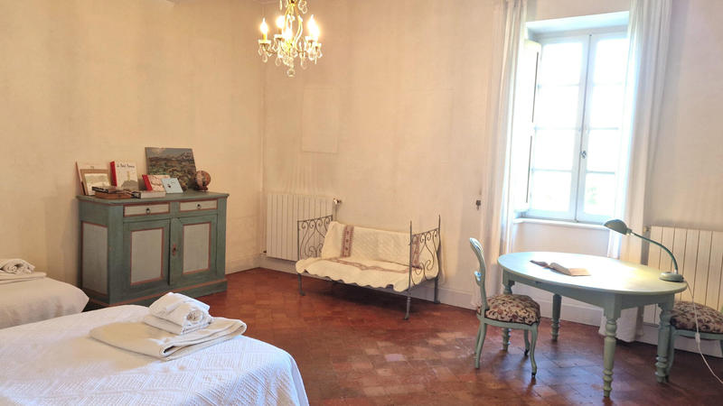 Maison - 681 m² - 21 pièces