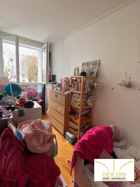 Appartement - 81 m² - 5 pièces