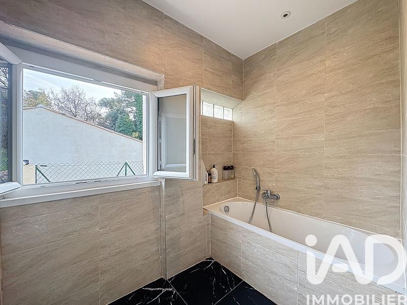 Maison - 102 m² - 4 pièces