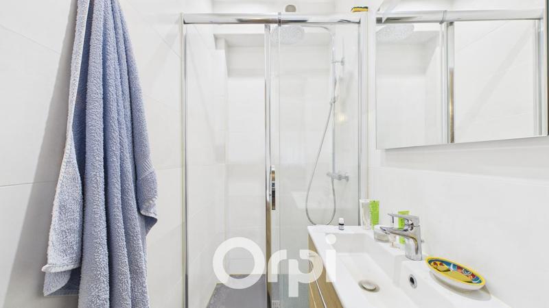 Appartement - 81 m² - 4 pièces