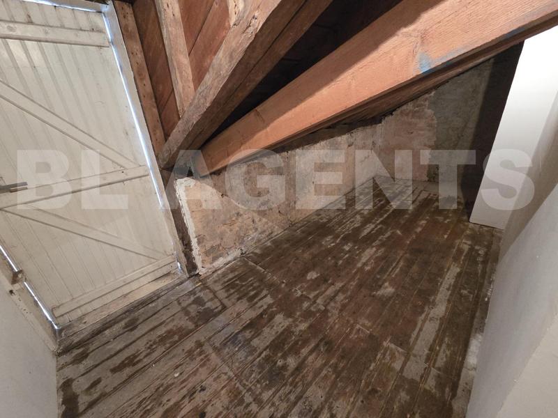 Maison - 202 m² - 8 pièces