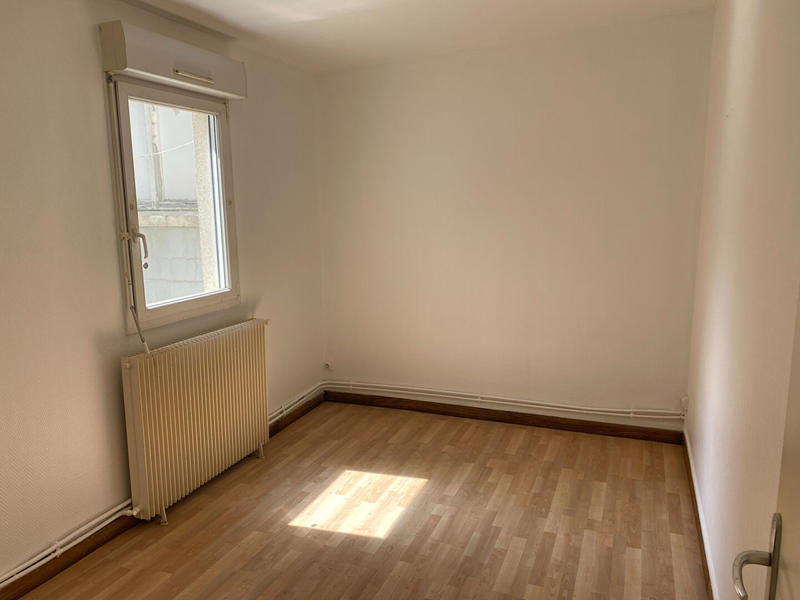 Appartement - 90 m² - 4 pièces