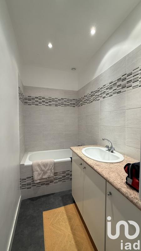 Appartement - 47 m² - 3 pièces