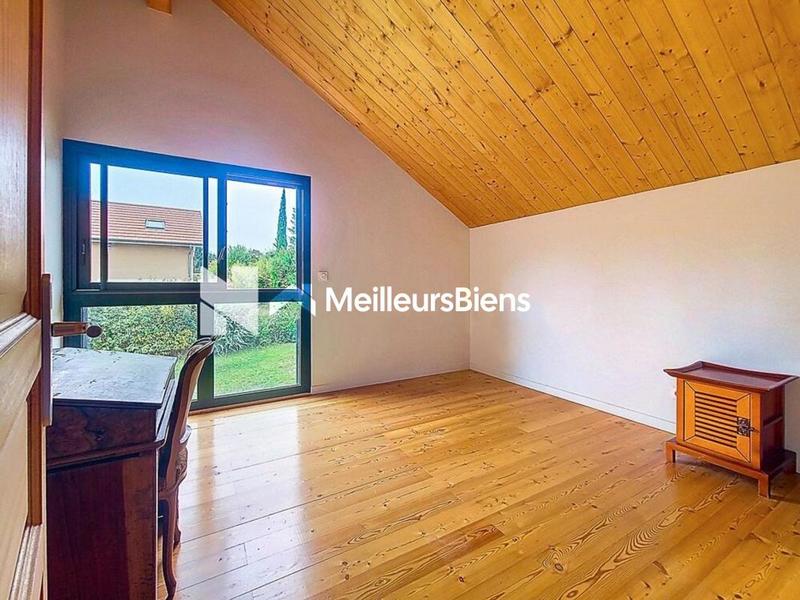 Villa - 170 m² - 5 pièces