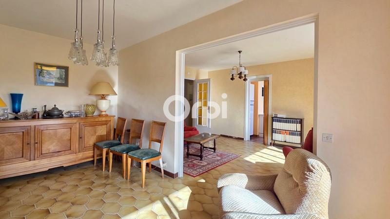 Appartement - 95 m² - 4 pièces