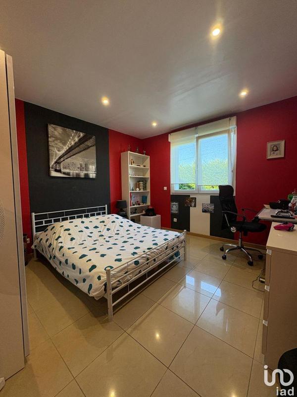 Maison - 108 m² - 4 pièces