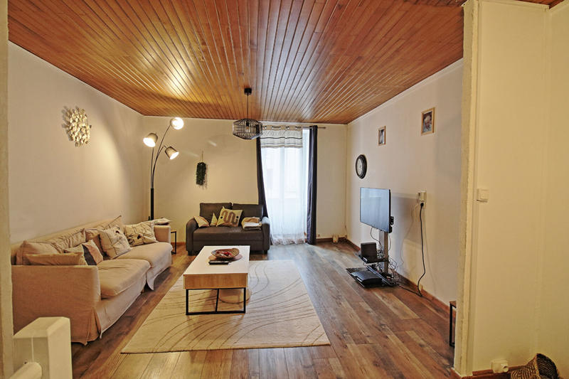 Maison - 137 m² - 5 pièces