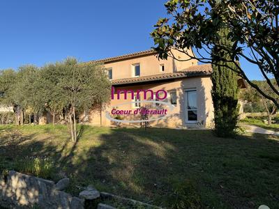 Villa - 152 m² - 6 pièces