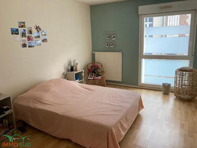 Appartement - 90 m² - 3 pièces