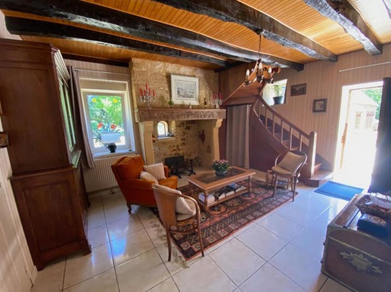 Propriété - 245 m² - 10 pièces