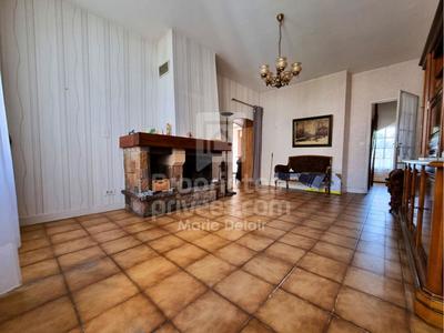 Maison - 134 m² - 6 pièces