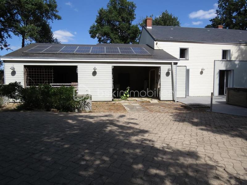 Longère - 232 m² - 6 pièces