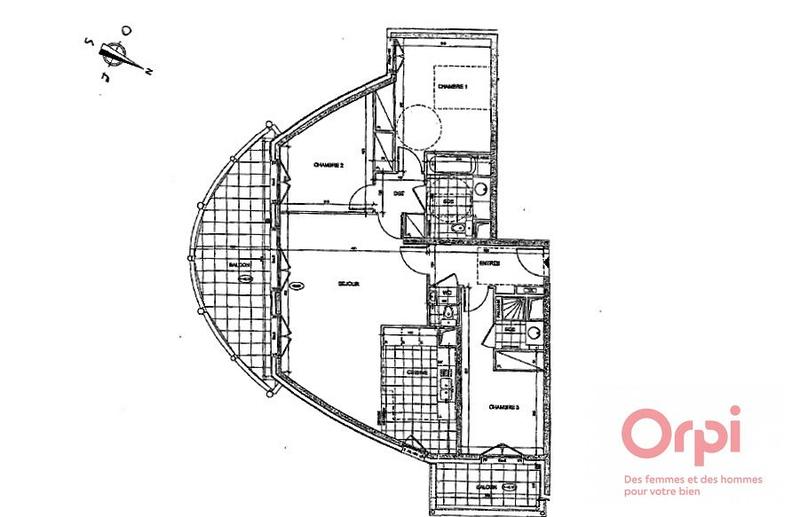 Appartement - 89 m² - 4 pièces