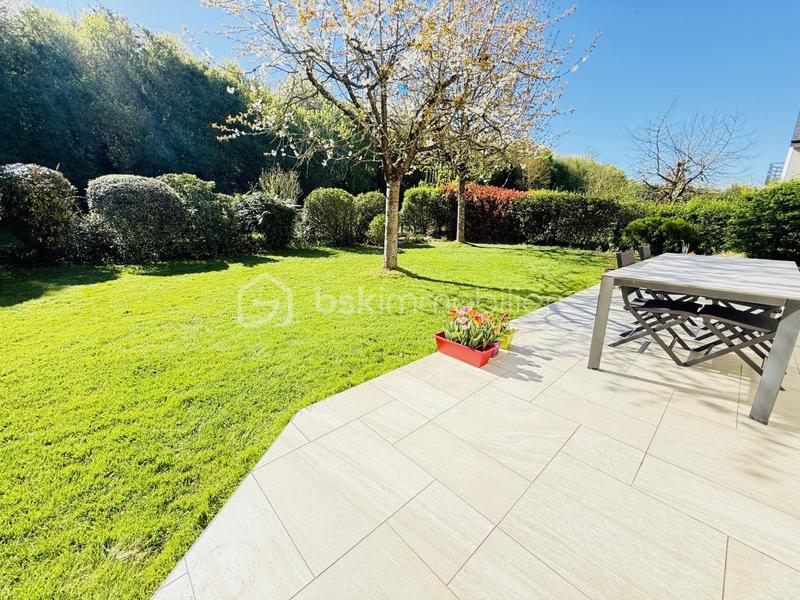 Maison - 168 m² - 7 pièces