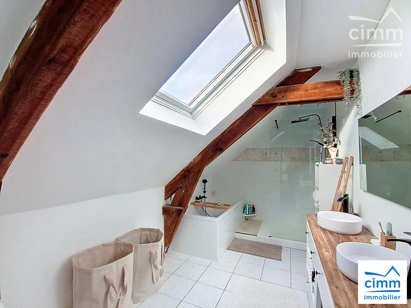 Maison - 155 m² - 6 pièces