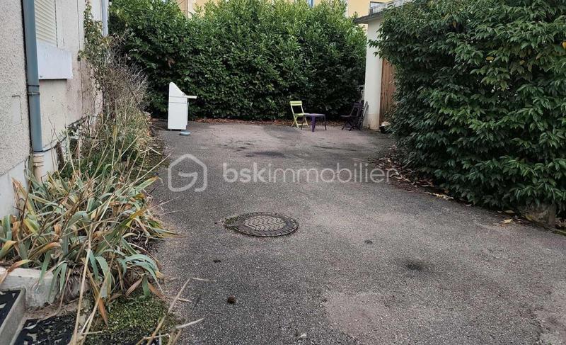 Maison ancienne - 210 m² - 5 pièces