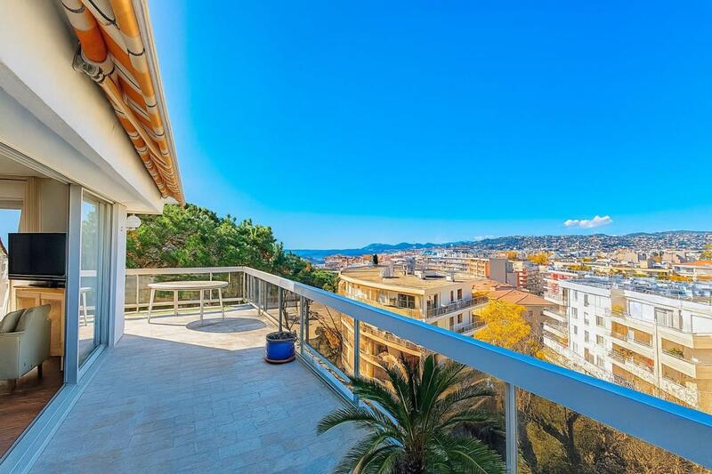 Appartement - 89 m² - 3 pièces