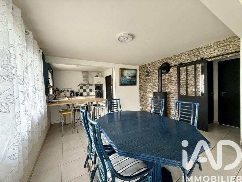 Maison - 169 m² - 8 pièces