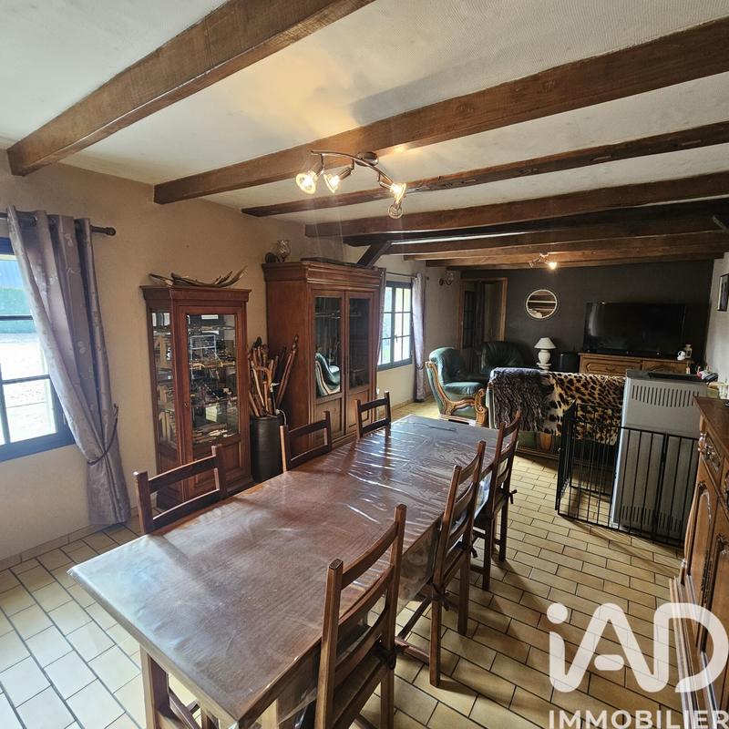 Maison - 140 m² - 5 pièces